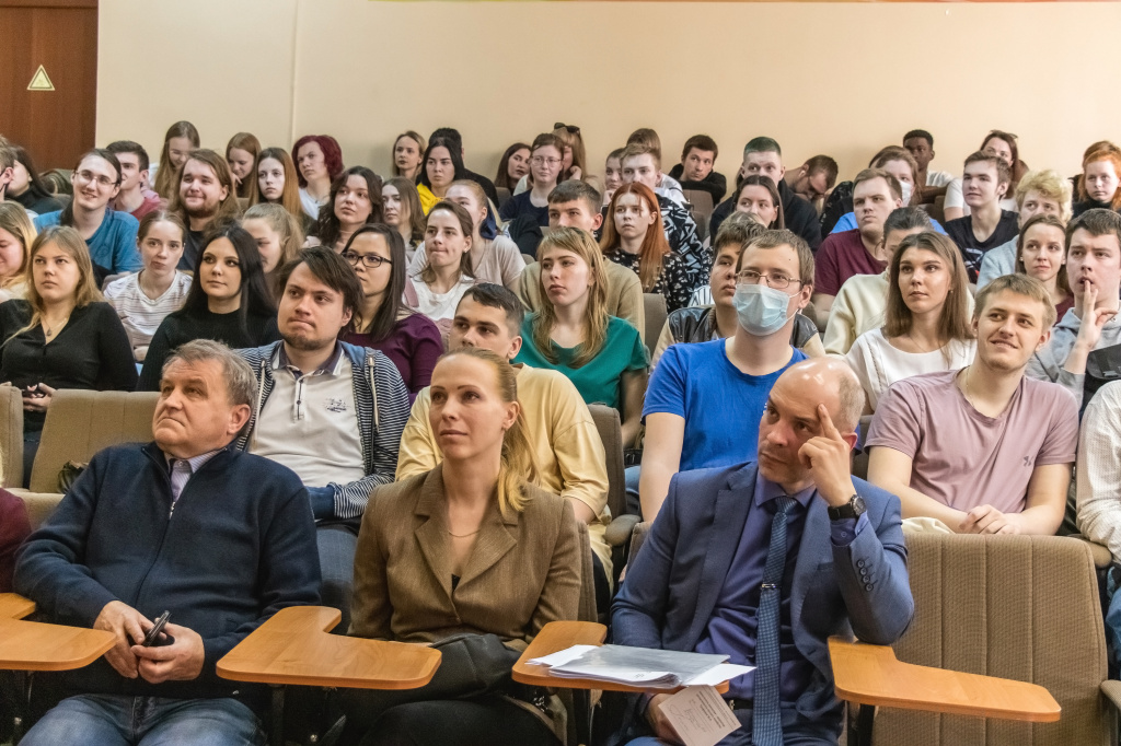 novsu_dkibhi.jpg